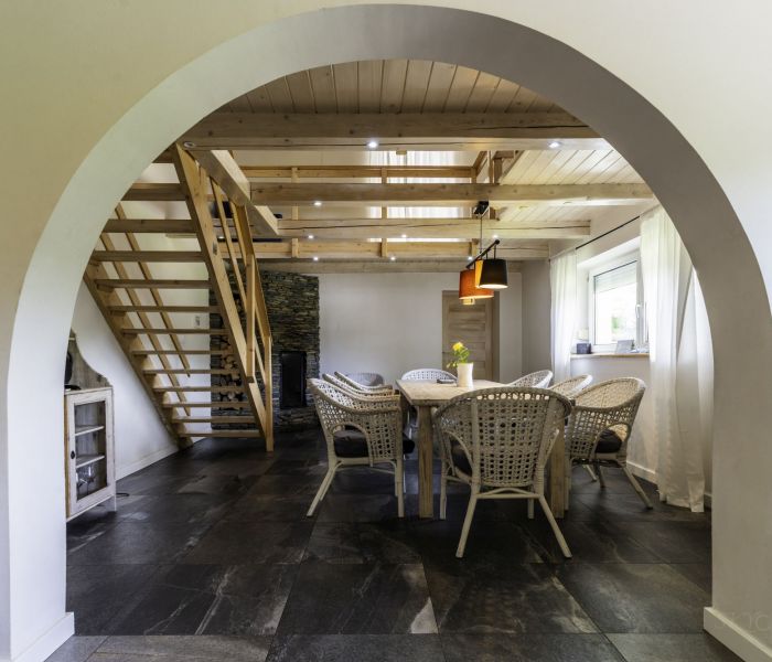 Domek z jacuzzi w górach